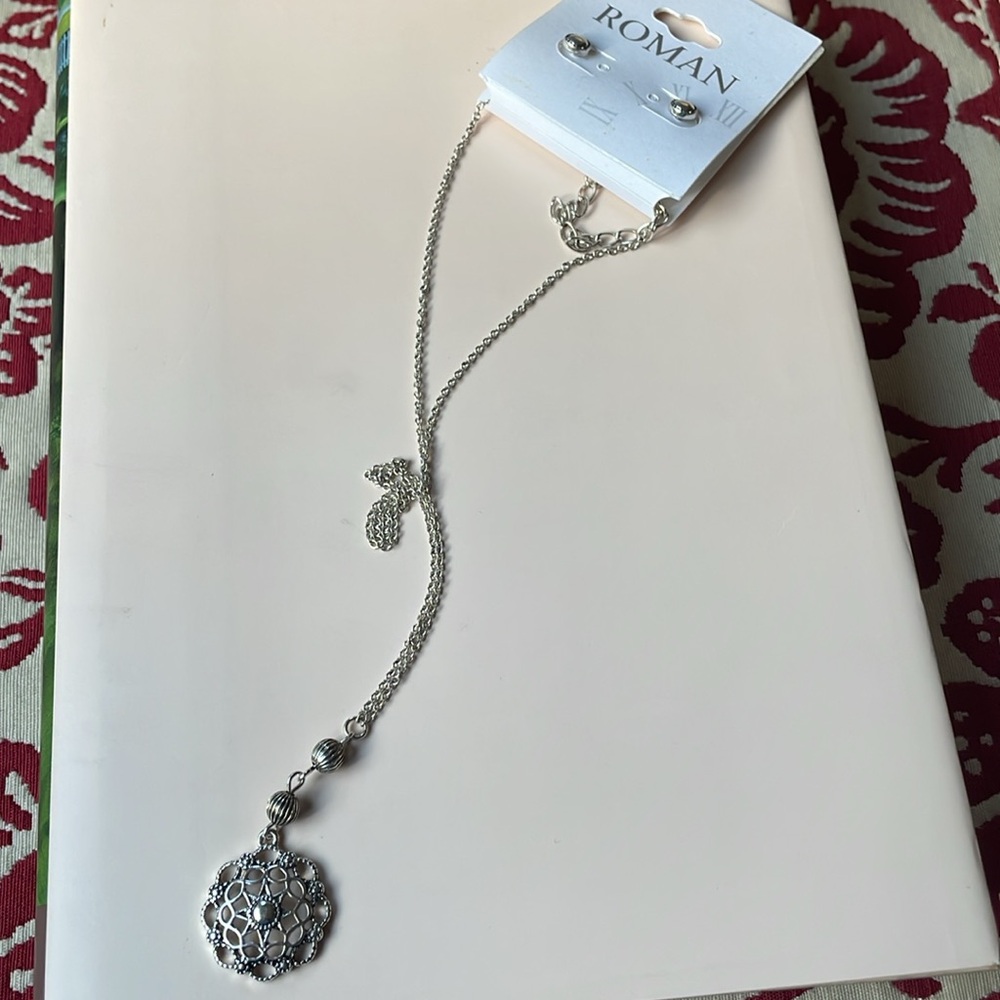 Jewelry - Picture 4 of 4